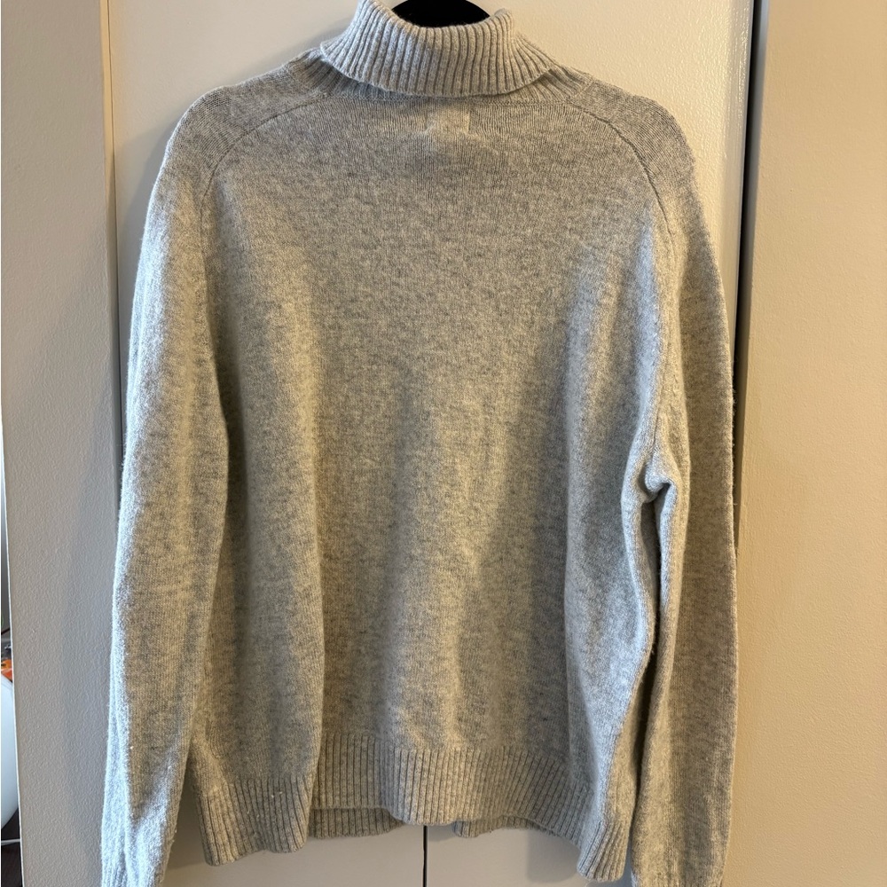 Turtleneck Sweater Grey - Picture 3 of 3